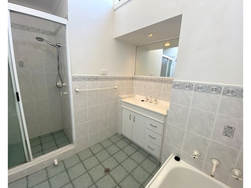 64 Manning Avenue, Coffs Harbour NSW 2450