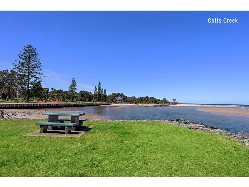 24 Brodie Dr, Coffs Harbour NSW 2450
