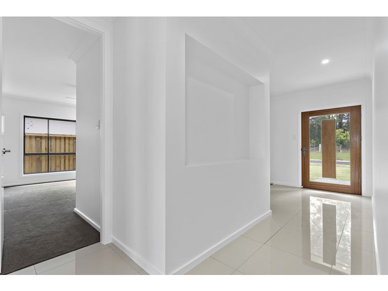 88 North Solitary Dr, Sapphire Beach NSW 2450
