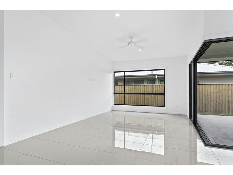 88 North Solitary Dr, Sapphire Beach NSW 2450