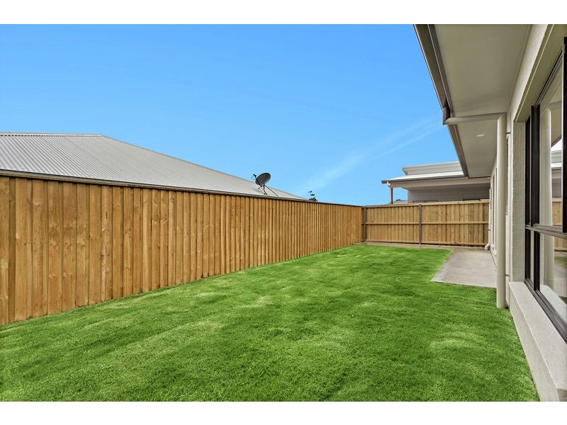 88 North Solitary Dr, Sapphire Beach NSW 2450