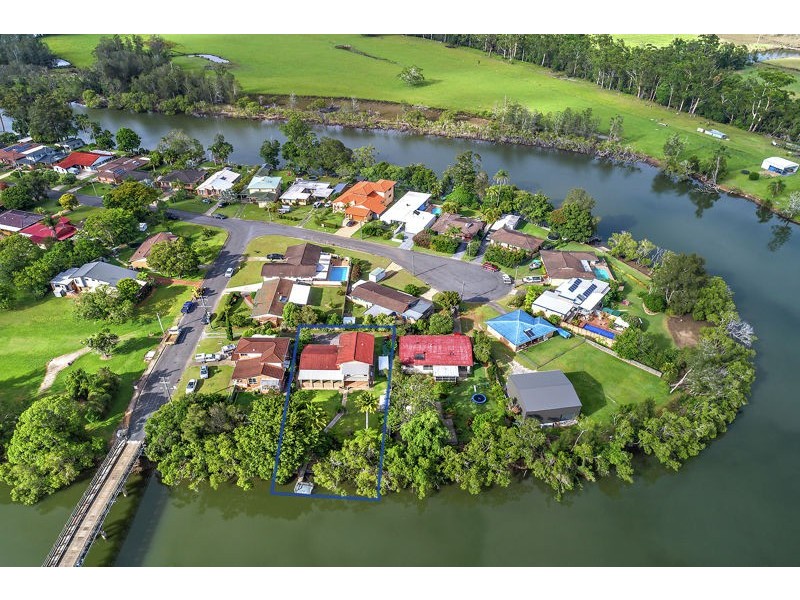 3 Newry Island Dr, Urunga NSW 2455
