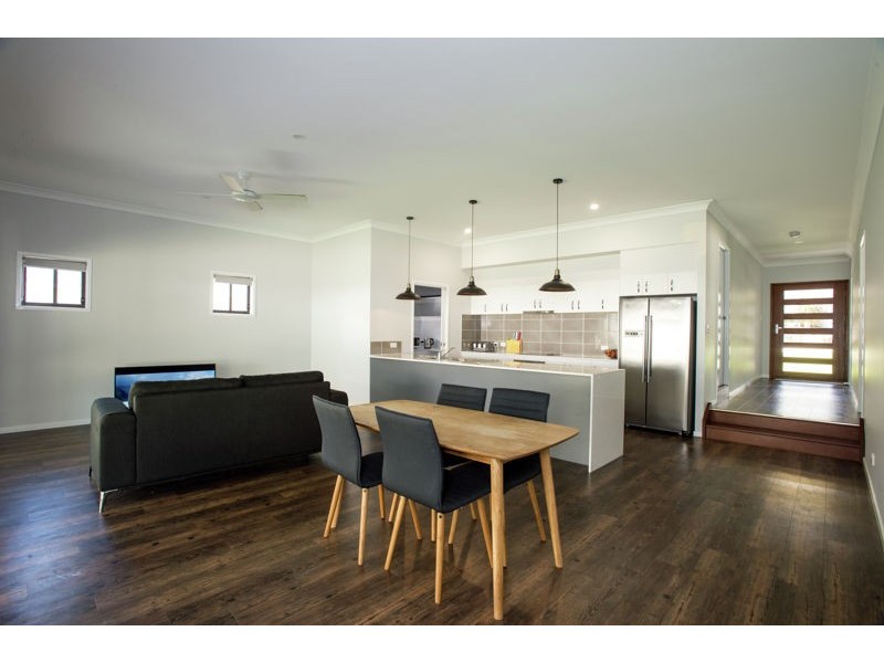 9 Banyo Close, Bonville NSW 2441