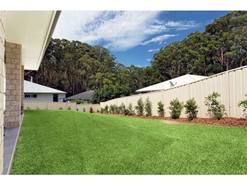 9 Banyo Close, Bonville NSW 2441
