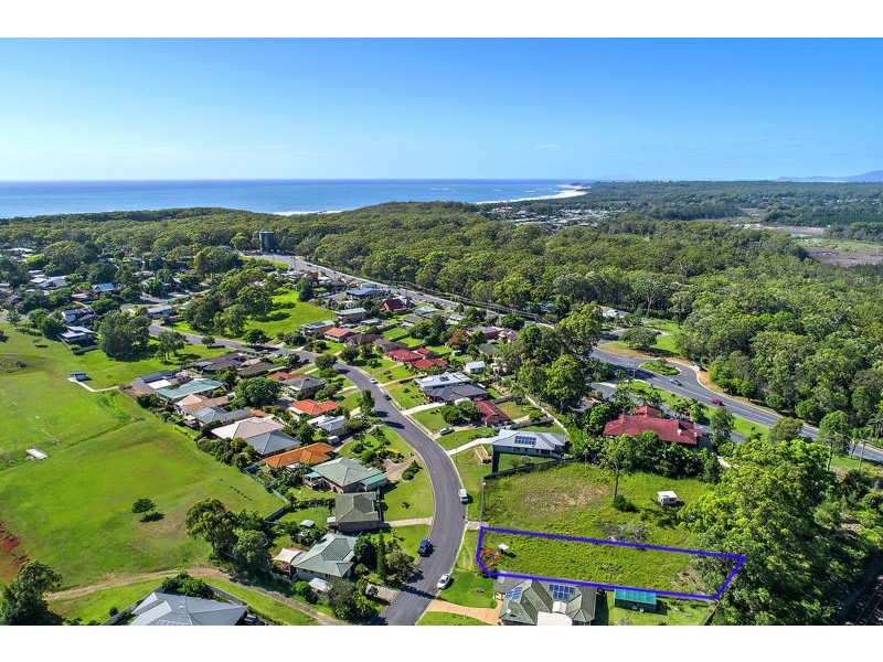 39 Max Graham Dr, Valla Beach NSW 2448