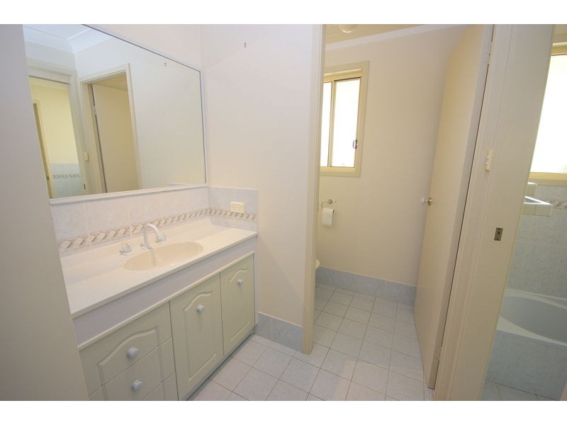 233 Linden Avenue, Boambee East NSW 2452