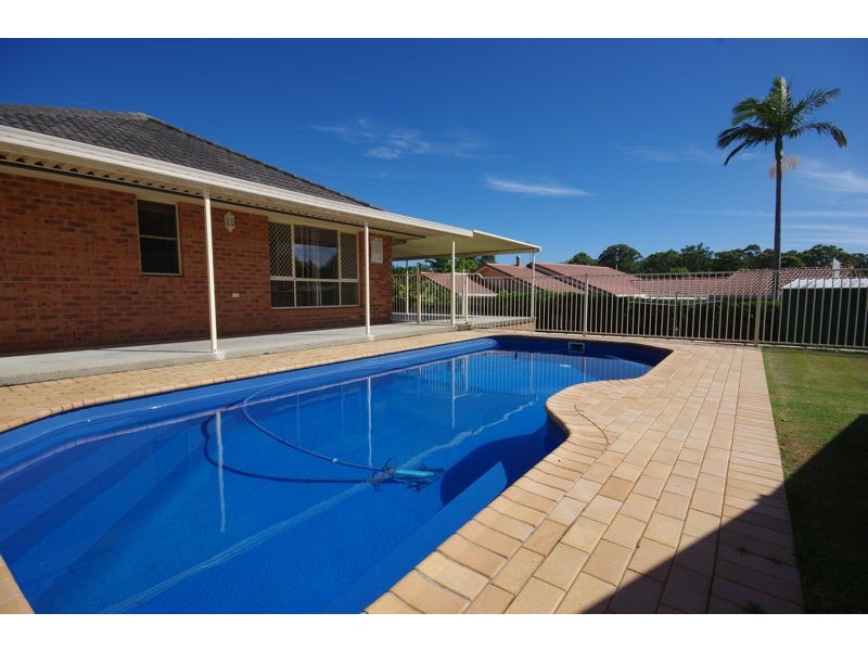 233 Linden Avenue, Boambee East NSW 2452