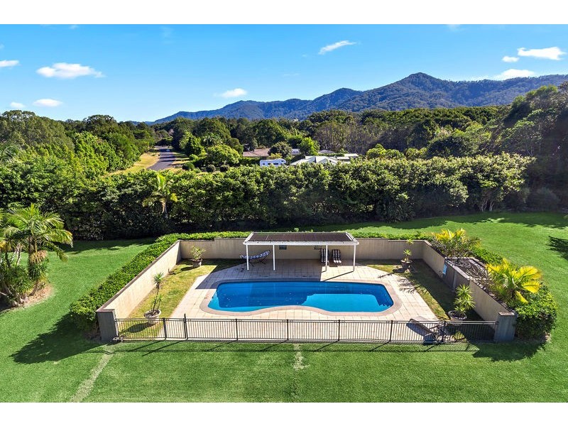 32 Bakker Drive, Bonville NSW 2441