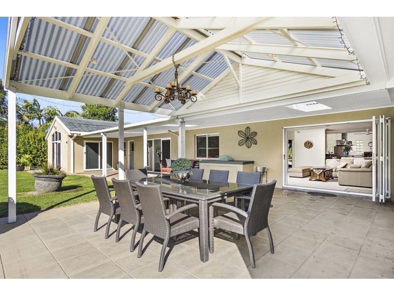 32 Bakker Drive, Bonville NSW 2441