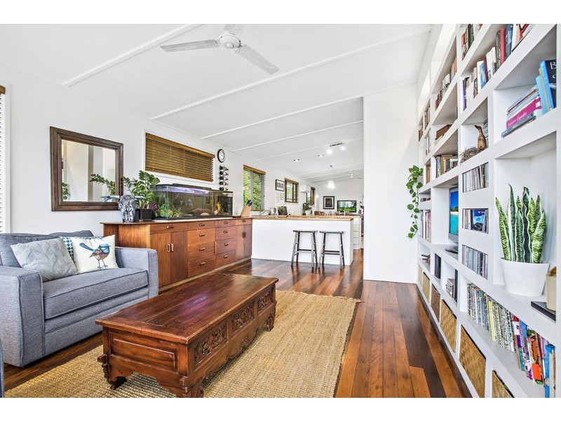 24 Gallipoli Rd, Coffs Harbour NSW 2450