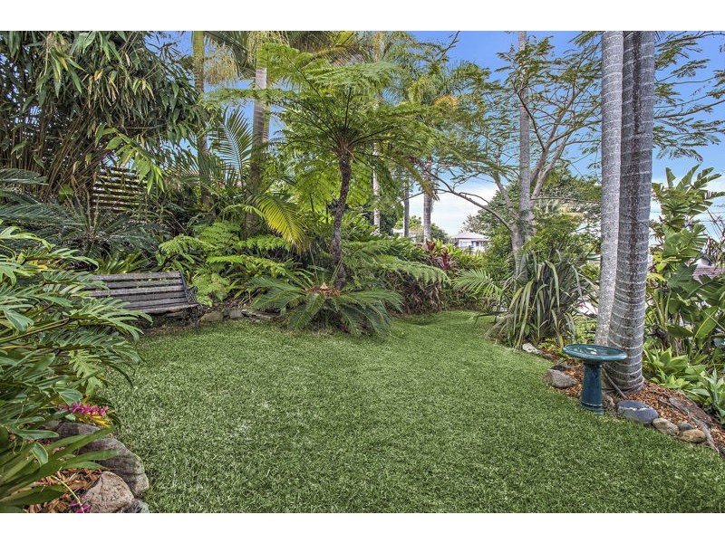 24 Gallipoli Rd, Coffs Harbour NSW 2450