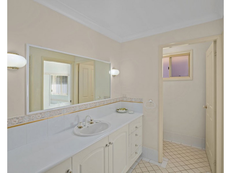 16 Anniversary Pl, Coffs Harbour NSW 2450