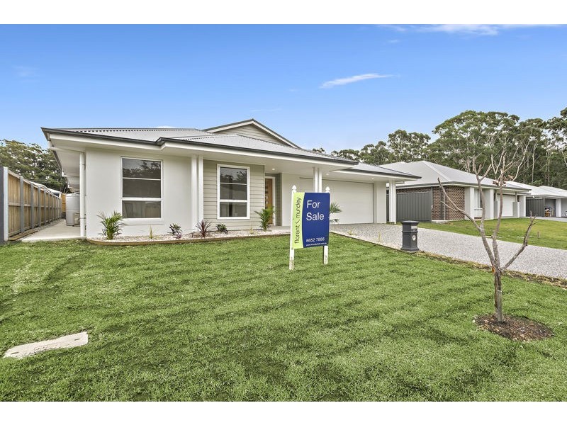 25 Red Gum Cir, Sapphire Beach NSW 2450