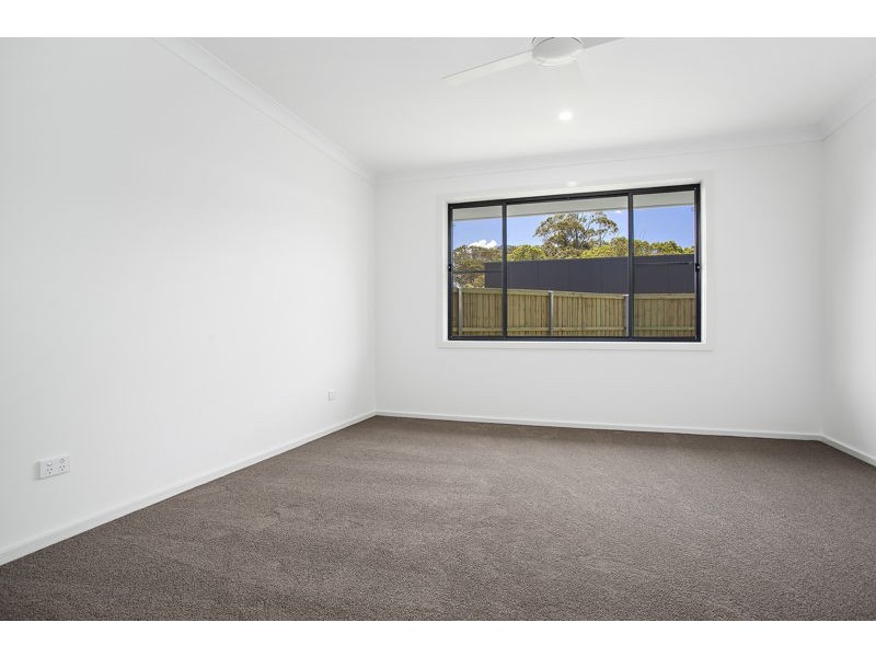 4 Reicks Cl, Sapphire Beach NSW 2450