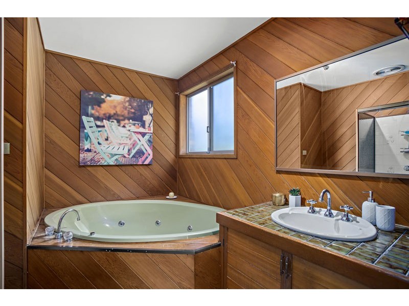 56 Nariah Crescent, Toormina NSW 2452