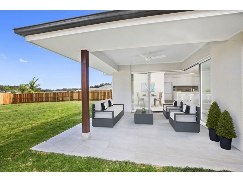 6 Amadeus Pl, Coffs Harbour NSW 2450