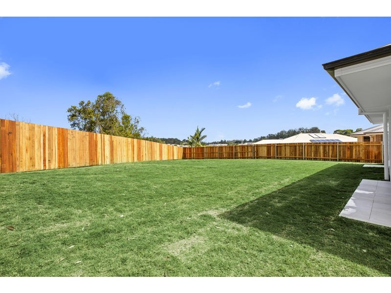 6 Amadeus Pl, Coffs Harbour NSW 2450