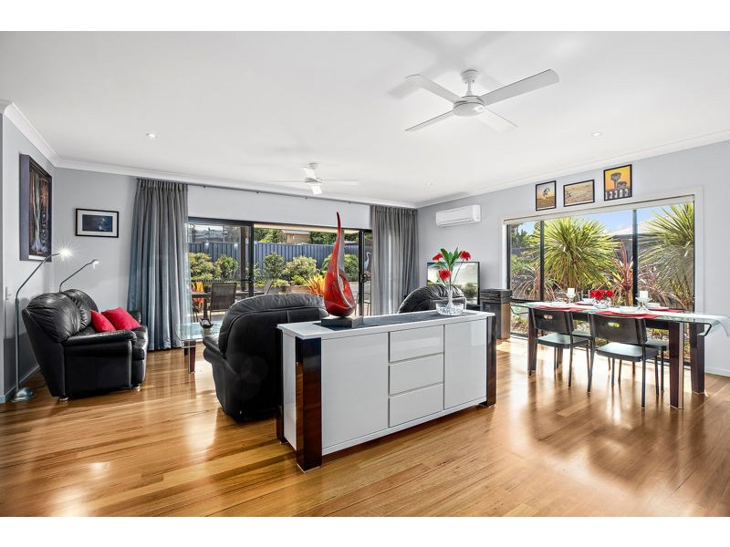 6 Mimiwali Dr, Bonville NSW 2441