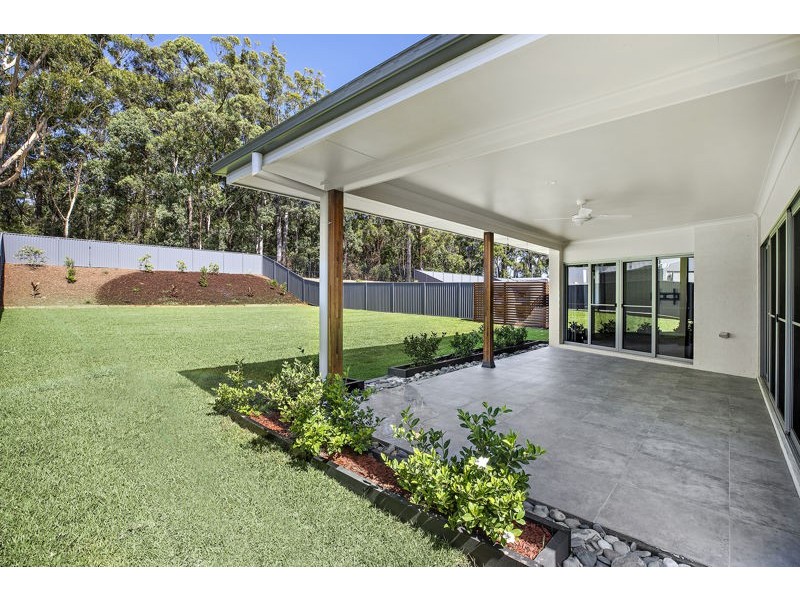 34 Watergum Cl, Sapphire Beach NSW 2450
