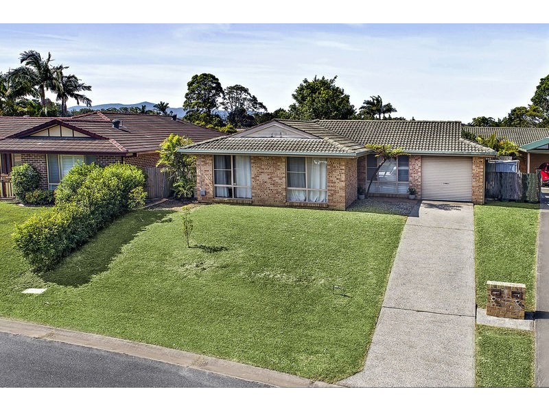 4 Alverson Crescent, Boambee East NSW 2452
