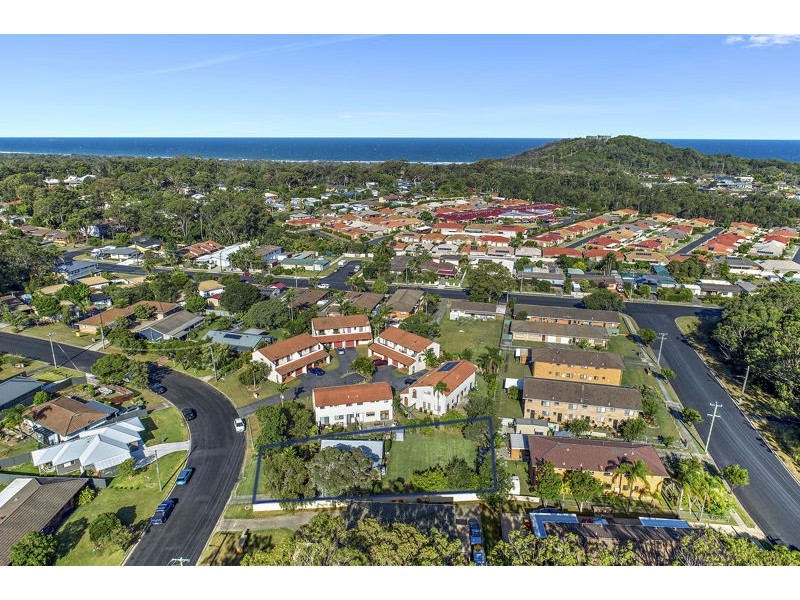 17 Wybalena Crescent, Toormina NSW 2452