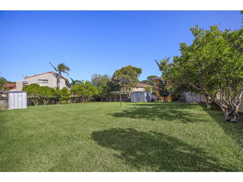 17 Wybalena Crescent, Toormina NSW 2452