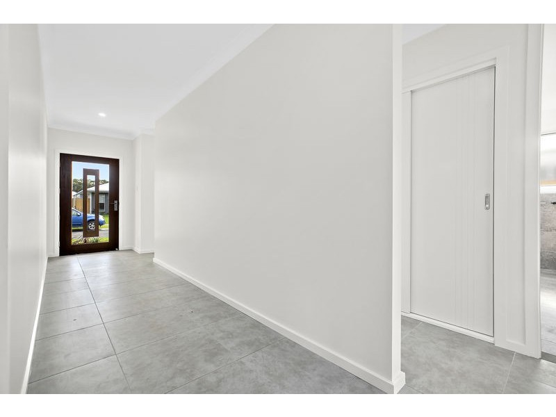 2 Jasmine Cl, Sapphire Beach NSW 2450