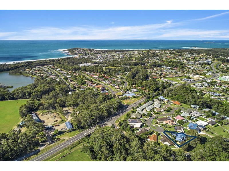 30 Strawberry Close, Woolgoolga NSW 2456