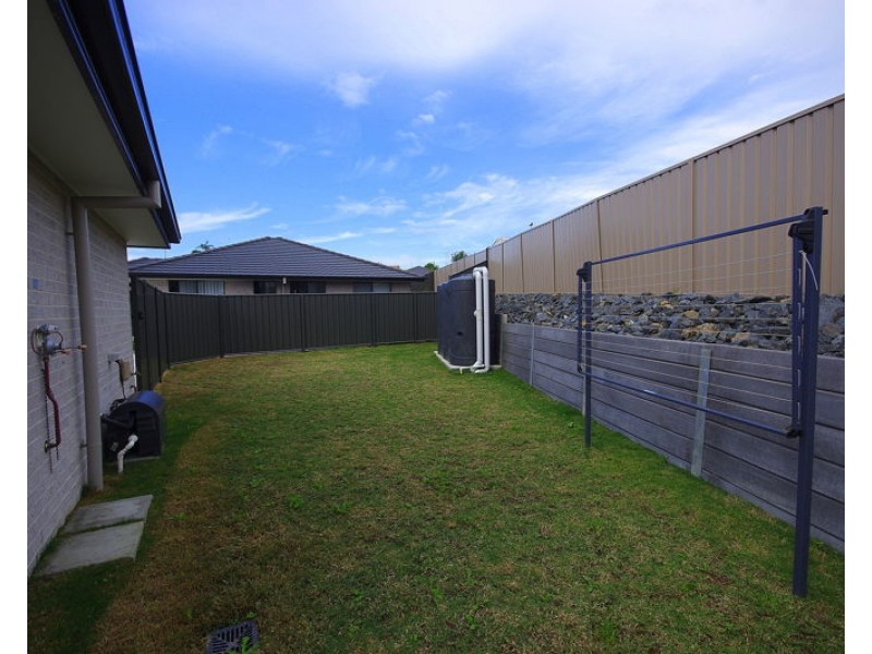 1/35 Sullivans Road, Moonee Beach NSW 2450