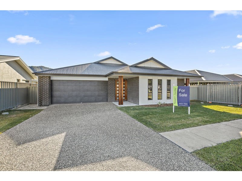 11 Currawong Cl, Coffs Harbour NSW 2450