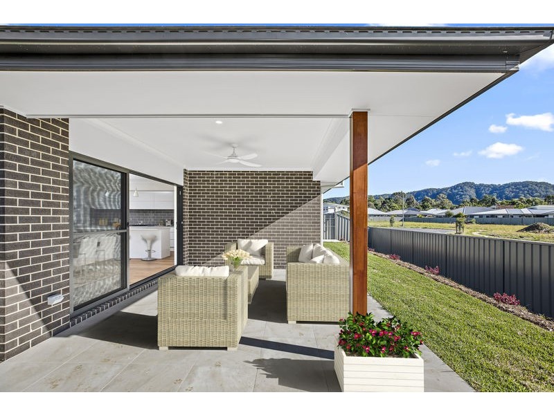 11 Currawong Cl, Coffs Harbour NSW 2450