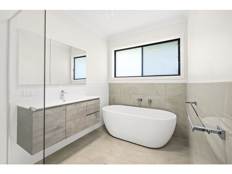 11 Currawong Cl, Coffs Harbour NSW 2450