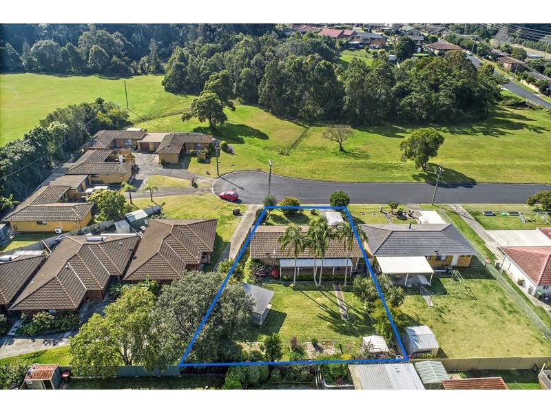 8 Gosling Cl, Coffs Harbour NSW 2450