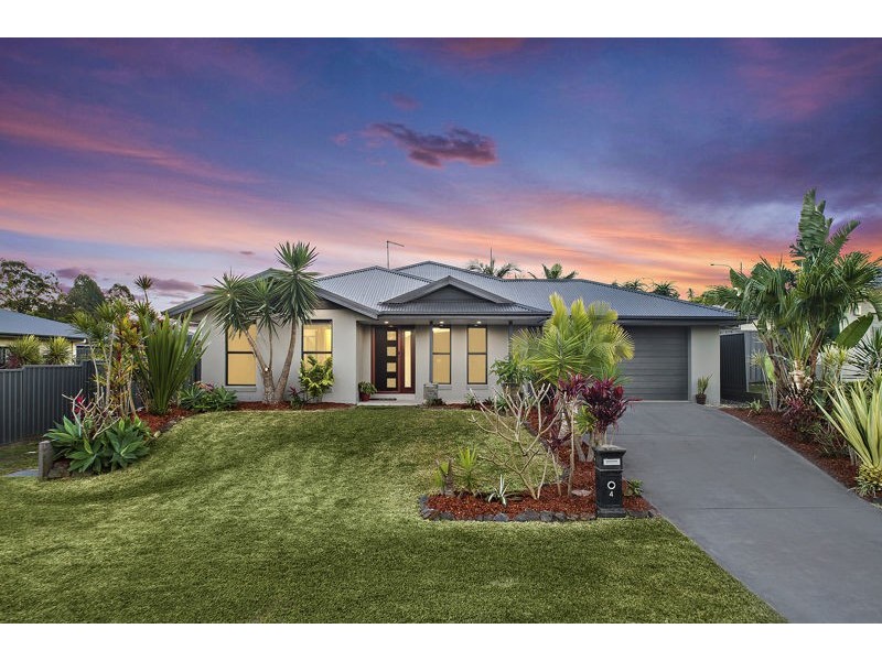 4 Mimiwali Drive, Bonville NSW 2441