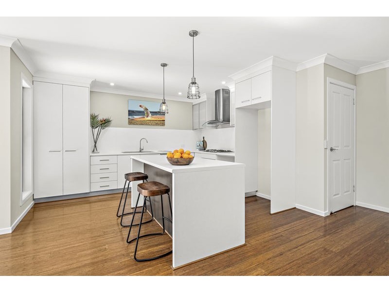 4 Mimiwali Drive, Bonville NSW 2441