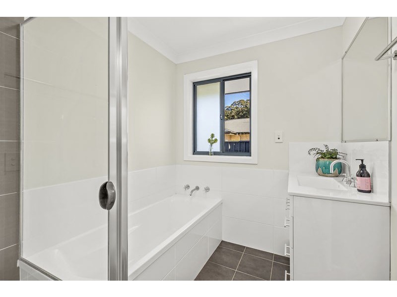 4 Mimiwali Drive, Bonville NSW 2441