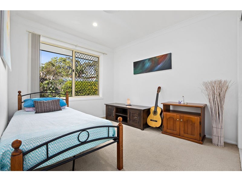 9 Casuarina Ct, Sandy Beach NSW 2456