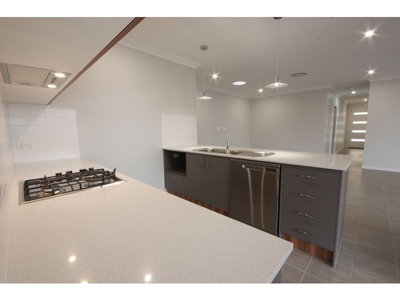 6 Moonlight Crescent, Coffs Harbour NSW 2450