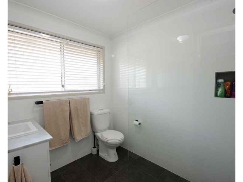 1/6 Sunbird Crescent, Boambee East NSW 2452