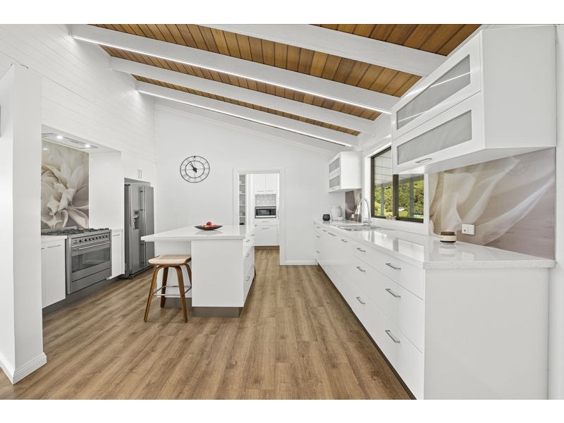 550 Crossmaglen Rd, Bonville NSW 2441