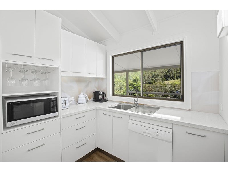 550 Crossmaglen Rd, Bonville NSW 2441