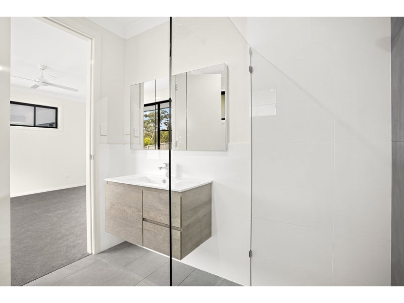 4 Fantail Ct, Boambee East NSW 2452