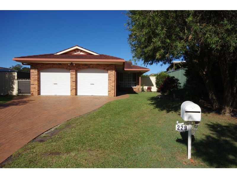 229 Linden Avenue, Boambee East NSW 2452