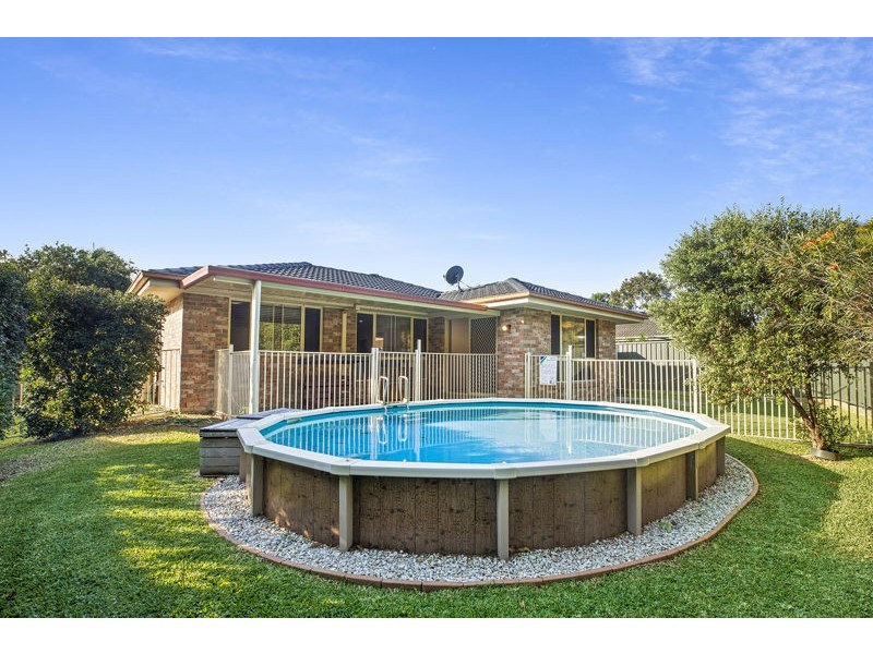 8 Moreton Bay Ave, Coffs Harbour NSW 2450