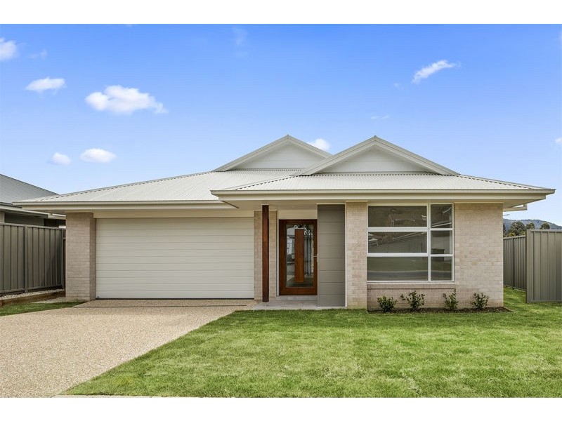 3 Currawong Cl, Coffs Harbour NSW 2450