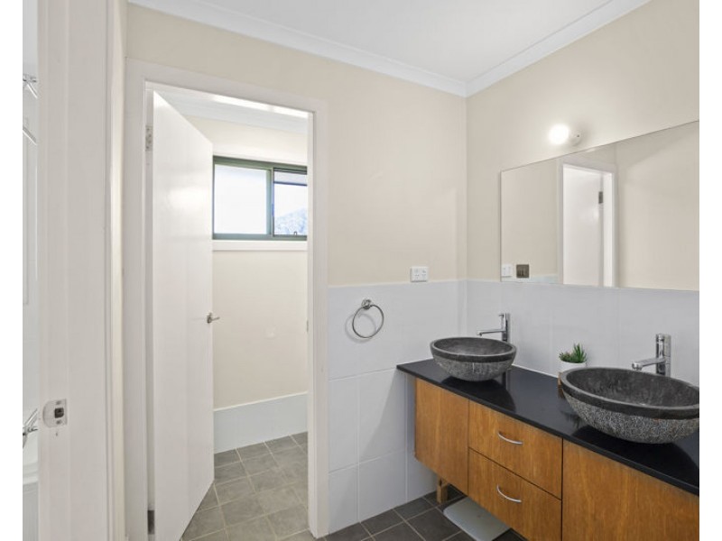 13 Suffolk Cl, Coffs Harbour NSW 2450