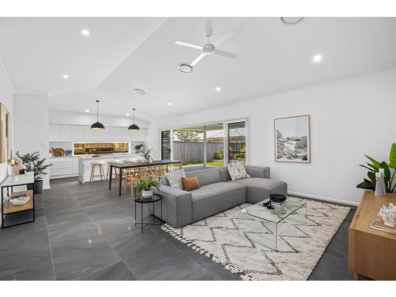 92 North Solitary Dr, Sapphire Beach NSW 2450