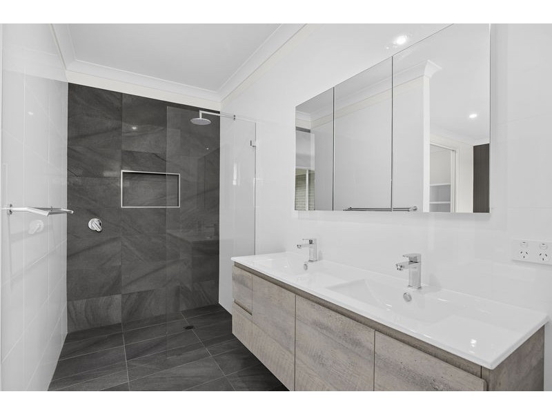 92 North Solitary Dr, Sapphire Beach NSW 2450