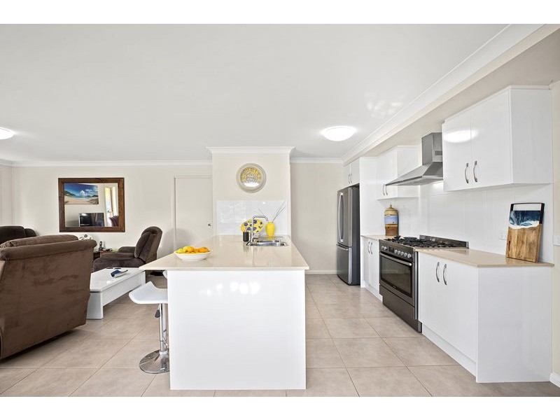 16 Sea Breeze Pl, Boambee East NSW 2452