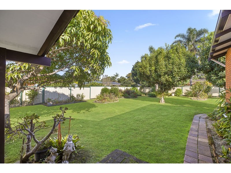 8 Taloumbi Rd, Coffs Harbour NSW 2450